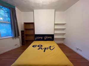 Photo 11- click for photo gallery